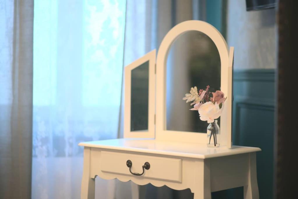 Royal Room Jacuzzi Haut De Gamme Centre Ville Mulhouse Buitenkant foto